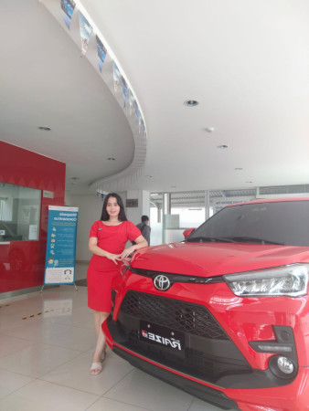 Sales Mobil Sales Dealer Toyota Jakarta utara 